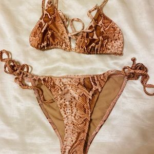 FN bikini set